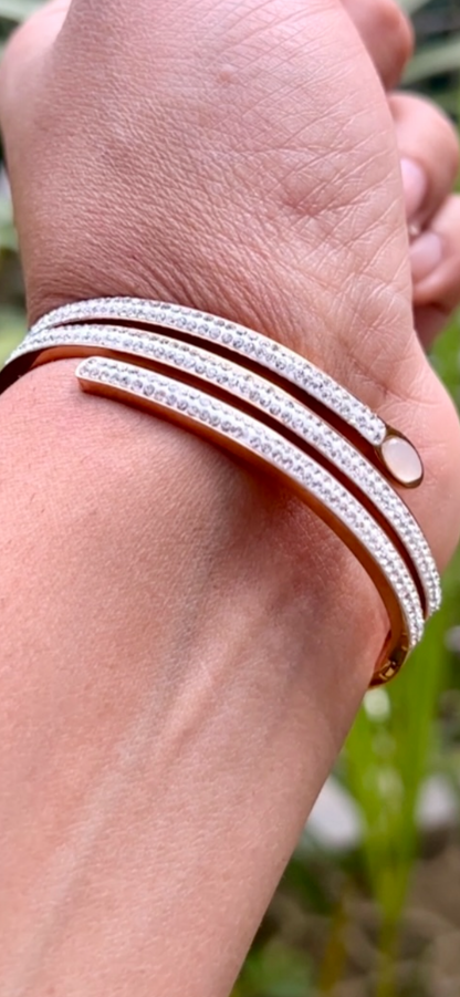 Triple layered diamond bracelet