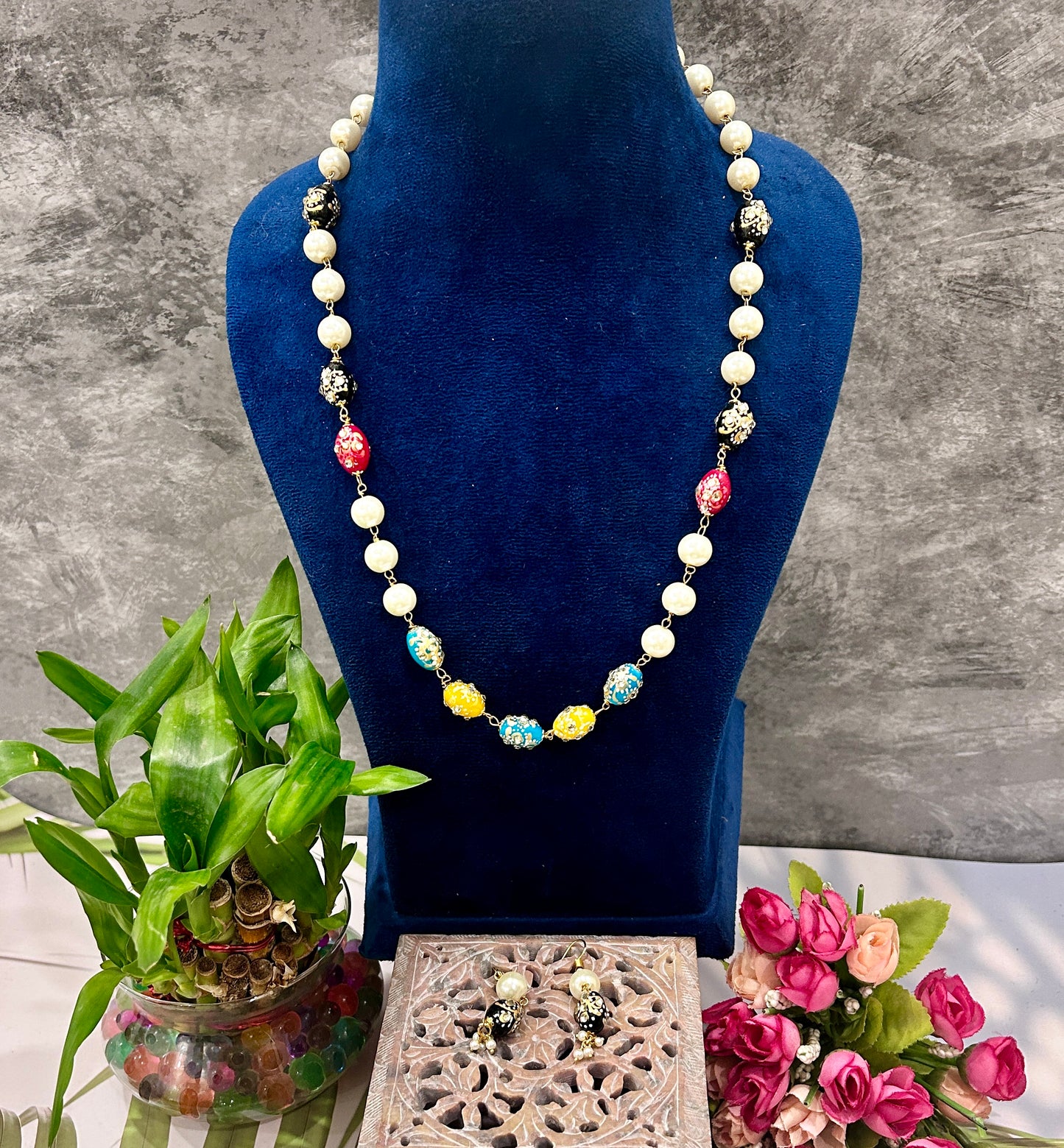 Multi Pearl Ruhi Necklace