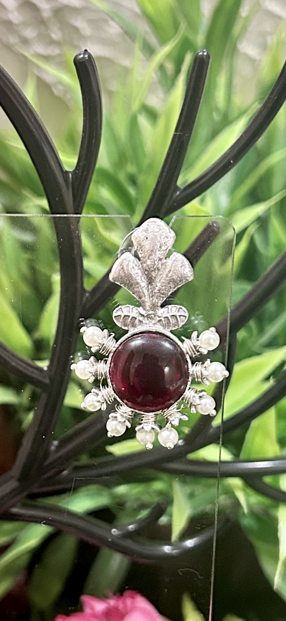 Silver rep maroon stone