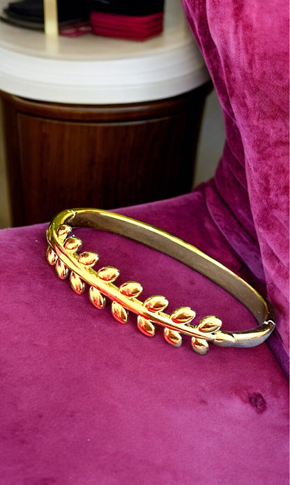 Alaska leafy gold bracelet