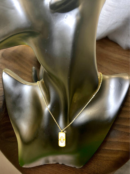 mother of pearl chain pendant