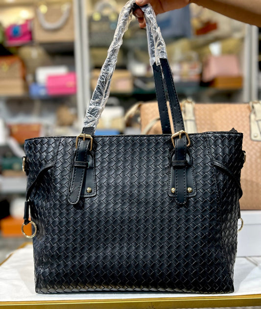 Black Tote Celeb Style