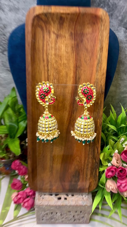 Lal morni jhumka