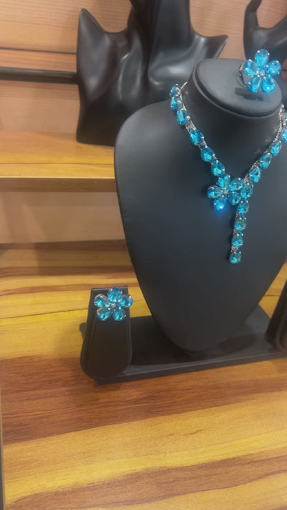 Kairshma k turquoise necklace set